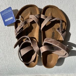 Birkenstock Yara sandals
